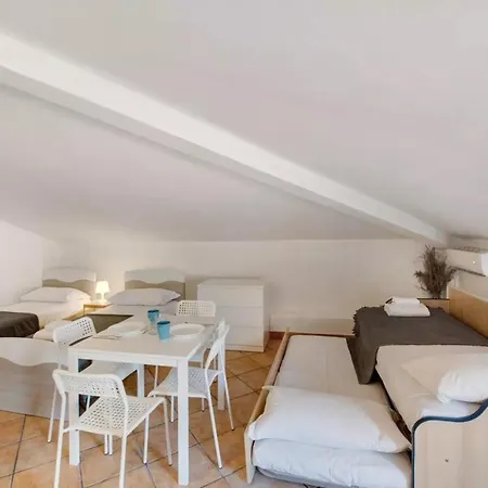 Apartment Civico 22 *