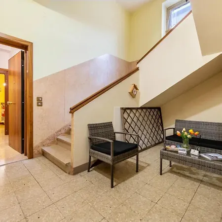 Apartament Civico 22