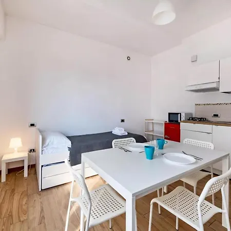Civico 22 Apartment Peschiera del Garda