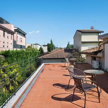 Civico 22 פסקיארה דל גארדה